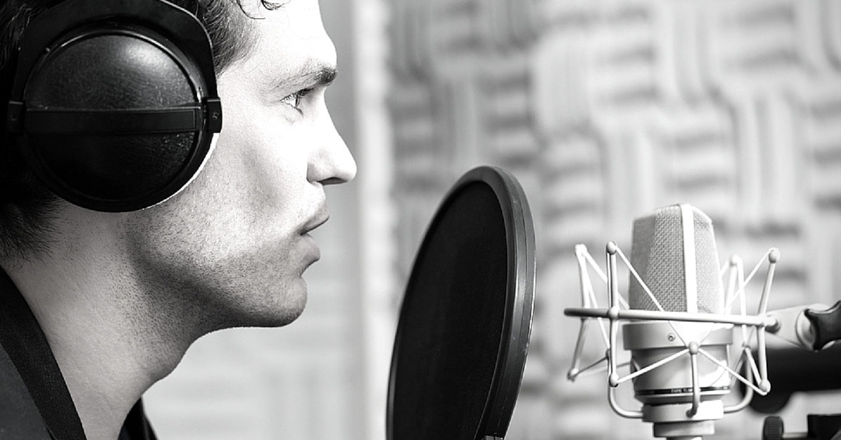 Factors that Make the Best Voice-Over Actor